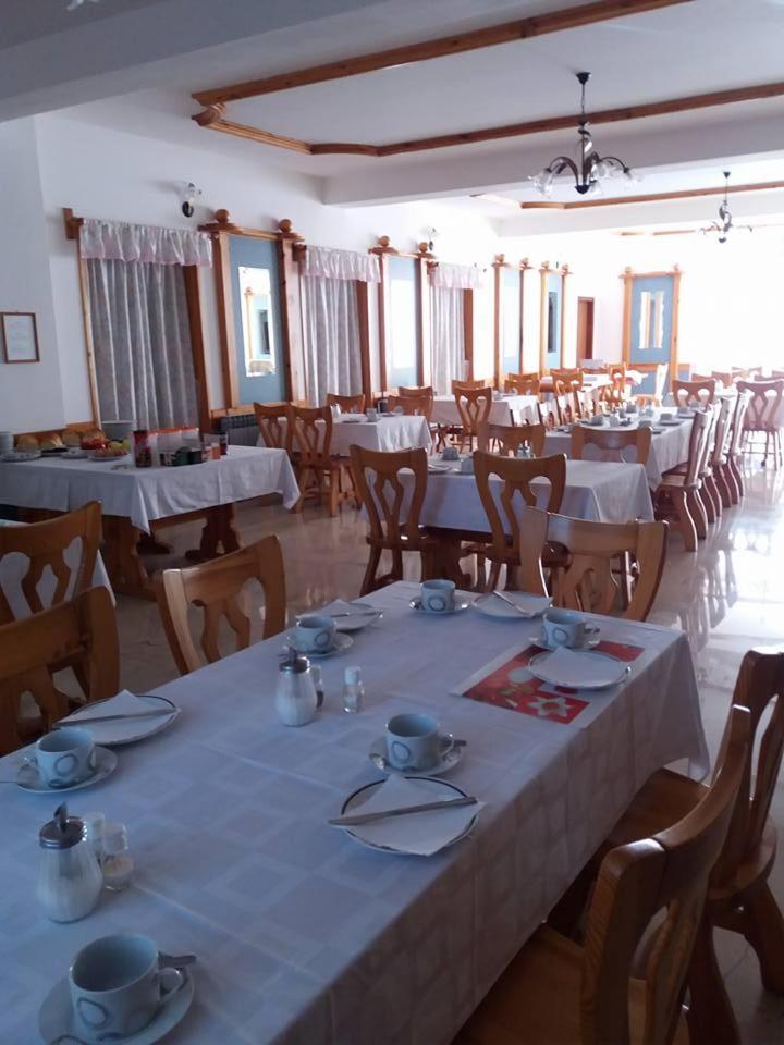 Pansion Oliva Krnica Exterior foto