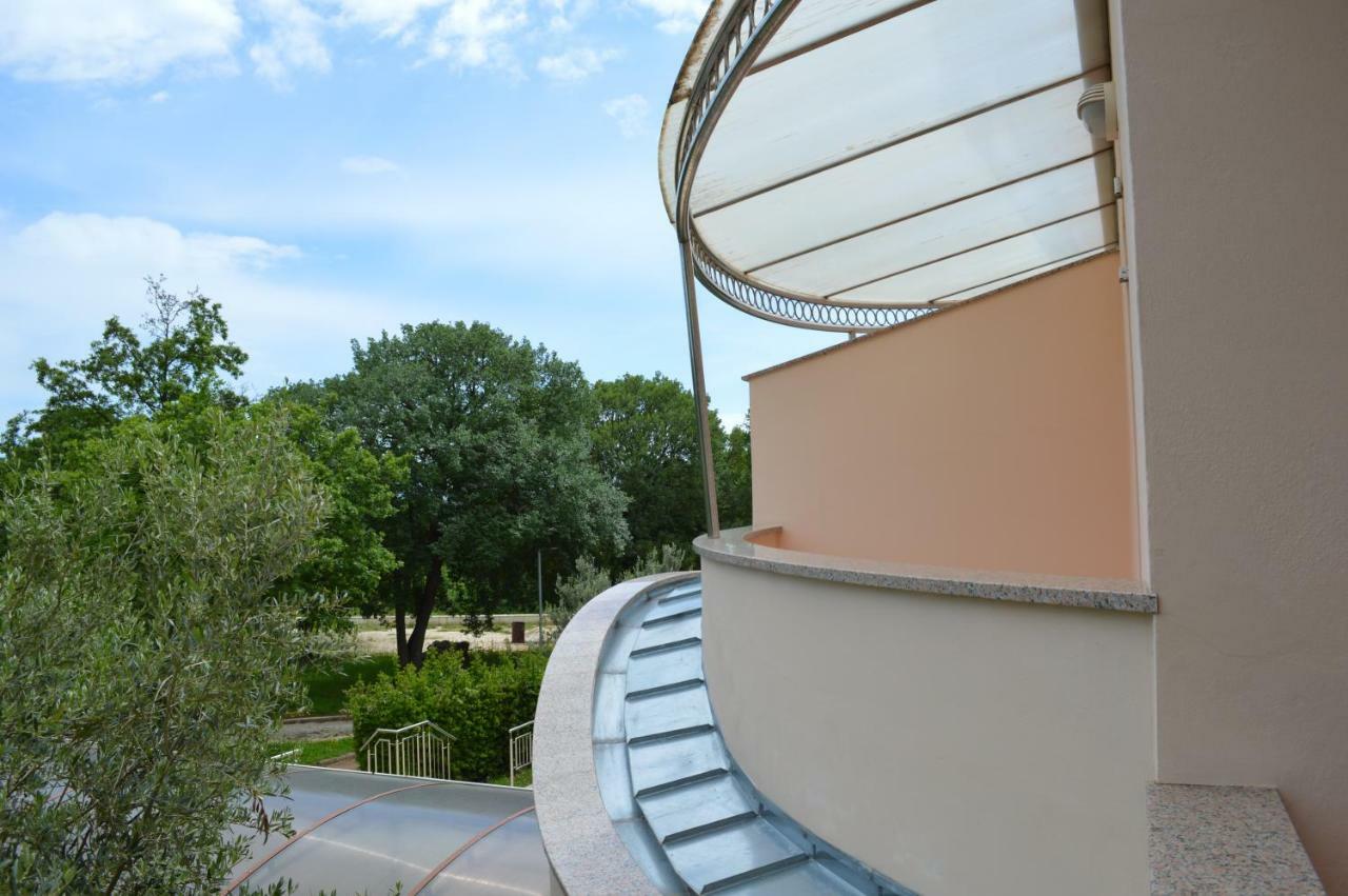Pansion Oliva Krnica Exterior foto