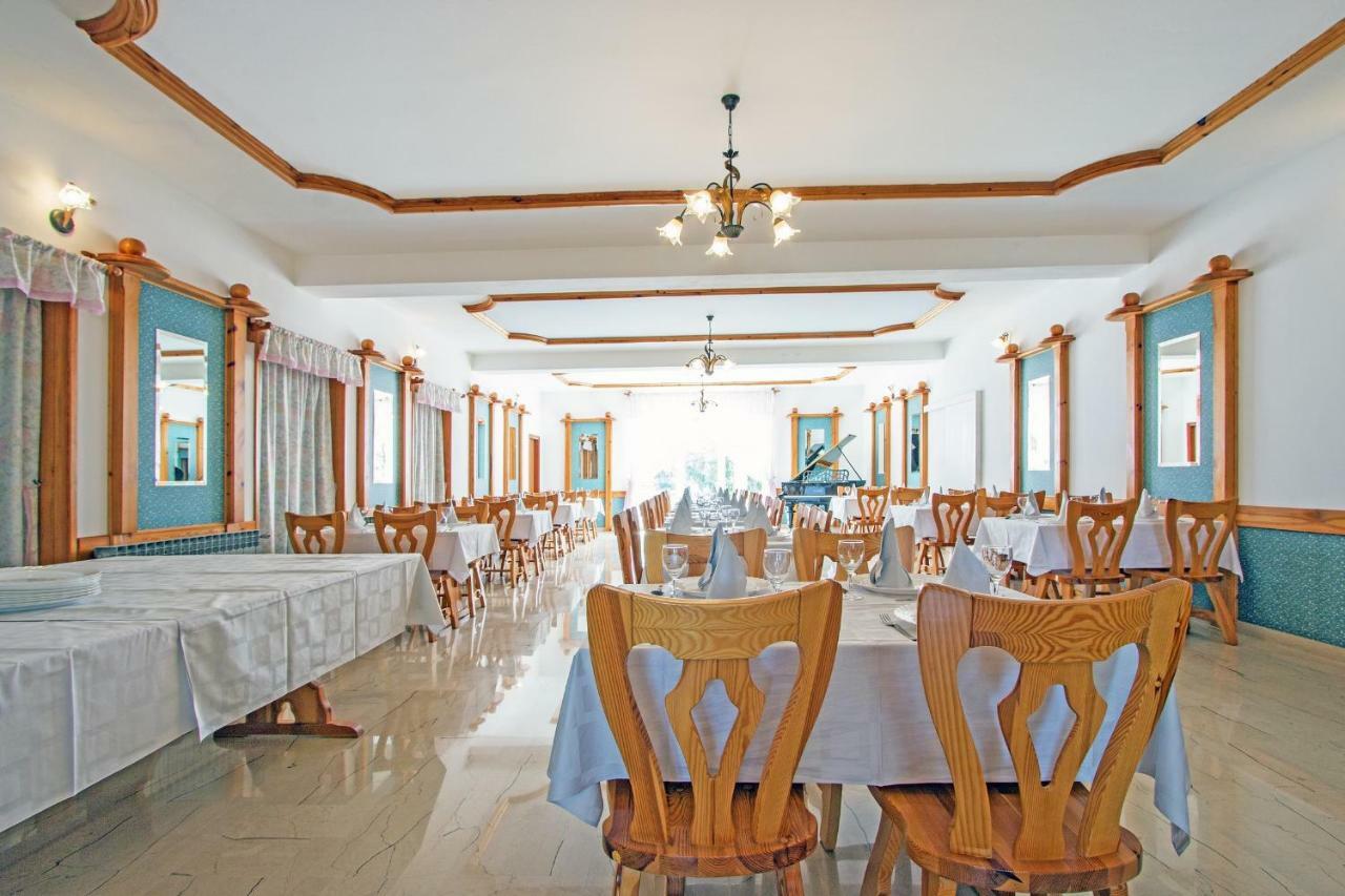 Pansion Oliva Krnica Exterior foto